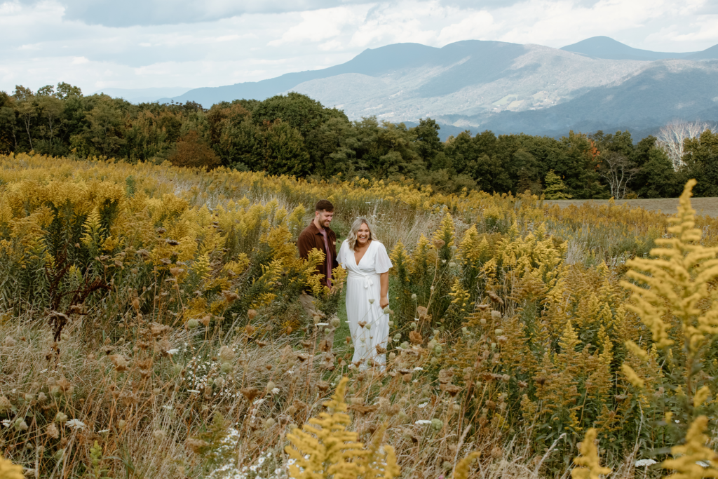 02-EngagmentPhotography-JordanBrannock-Services-Field